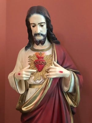 Figurka Pana Jezusa z sercem